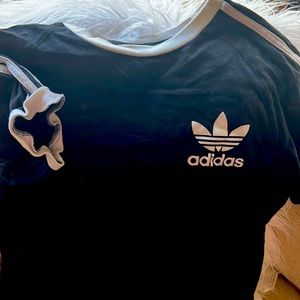 Adidas black and white short sleeve shirt